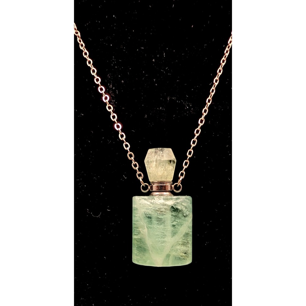 Essential Ritual Green Fluorite Crystal Perfume Bottle Necklace Gemstone Pendant